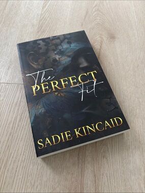 The Perfect Fit by Sadie Kincaid - Dark Blue & Gold Paperback